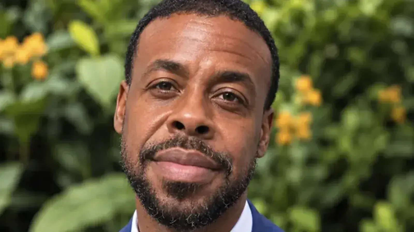 Portrait of Dr. Ray Brock Jr.