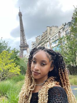 Keilah Thompson in front of Eiffel Tower