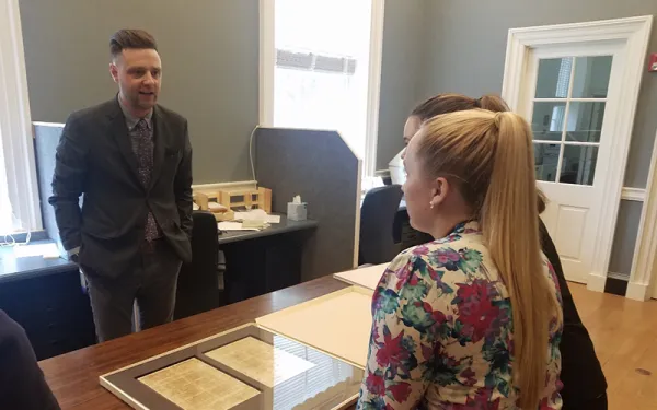 supervisor with students during an internship