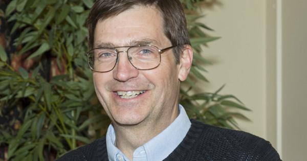 Randy Roth Interviewed on Voices of Excellence | Department of History