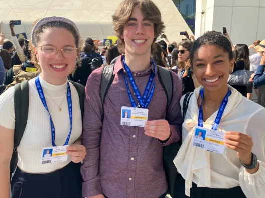 Ohio State students show their id tags