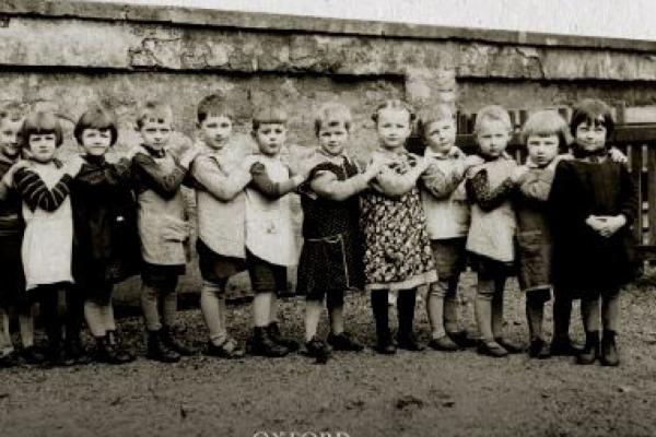 Image of children 1914-1924