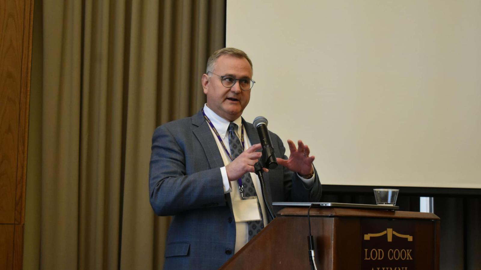 Dr. Bert Harrill